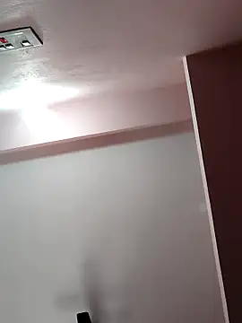 Snapshot of Lalitha-1995 chatting on 03-01-26, 08:05 Lalitha-1995 online show from 03-01-26, 08:05