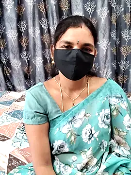 Snapshot of Lalitha-1995 chatting on 03-05-26, 05:36 Lalitha-1995 online show from 03-05-26, 05:36