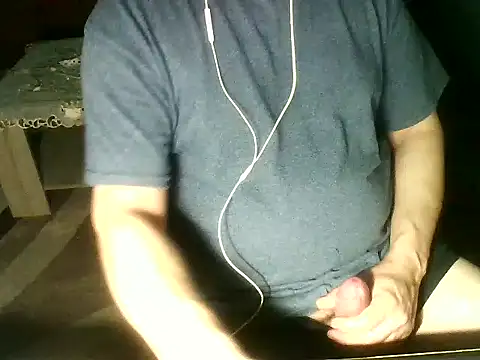 Snapshot of zee06 chatting on 03-27-26, 08:41 zee06 online show from 03-27-26, 08:41