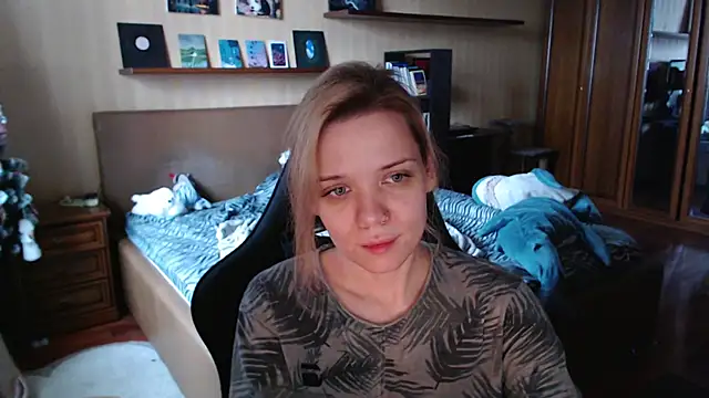 enchanting chloe online show from 01-06-26, 09:35