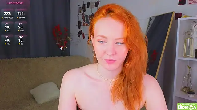 JoyceJones online show from 09-17-25, 07:04