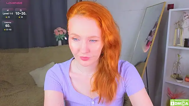 JoyceJones online show from 09-23-25, 07:06