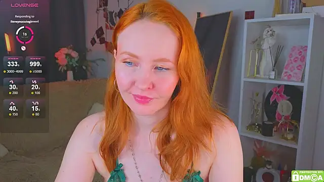 JoyceJones online show from 11-30-25, 08:13