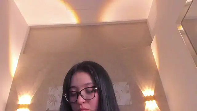 Lunaa bellaa online show from 05-08-26, 07:41