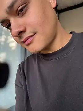 Rose-andres online show from 10-31-25, 09:27