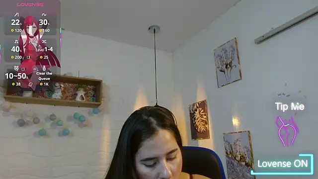 tulunaroja online show from 09-24-25, 08:23