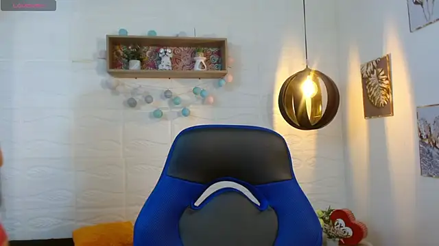 tulunaroja online show from 09-29-25, 08:13