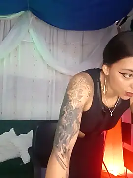 Snapshot of kendraof chatting on 03-11-26, 06:03 kendraof online show from 03-11-26, 06:03