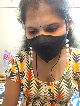 Snapshot of ranisanthutelugu chatting on 02-21-26, 06:03 ranisanthutelugu online show from 02-21-26, 06:03