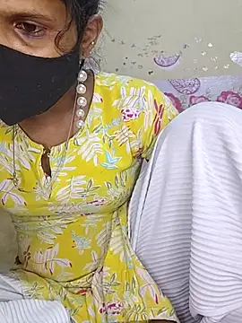 Snapshot of ranisanthutelugu chatting on 03-12-26, 09:15 ranisanthutelugu online show from 03-12-26, 09:15