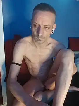 Snapshot of Noty_bcn chatting on 11-15-25, 04:32 Noty bcn online show from 11-15-25, 04:32