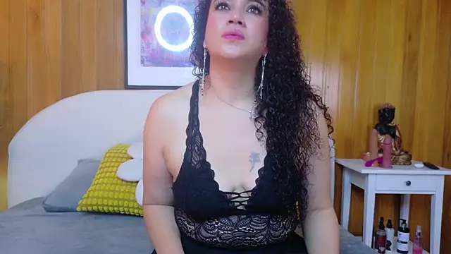 Pennyy Love online show from 09-17-25, 11:56
