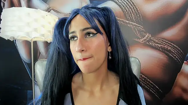 miss   taylor online show from 11-12-25, 06:08