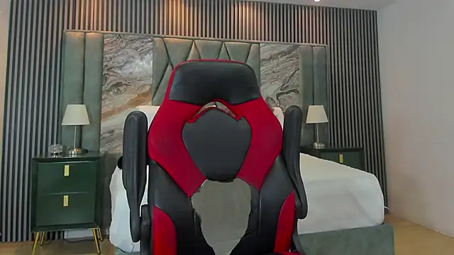 Michael blue online show from 09-17-25, 02:41