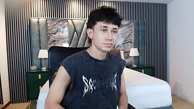 Michael blue online show from 02-17-26, 07:31