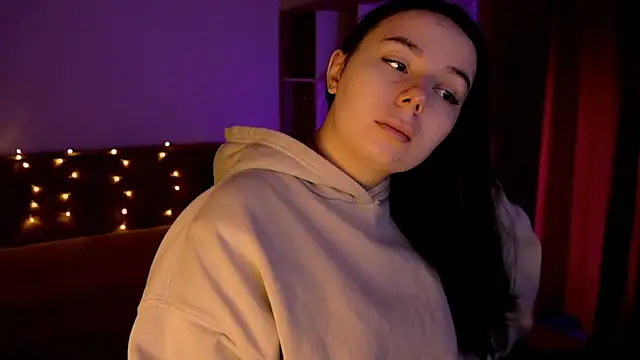 Di na Bell online show from 12-23-25, 06:44