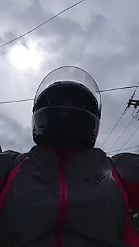 Snapshot of carolinhe_ chatting on 11-06-25, 06:31 carolinhe online show from 11-06-25, 06:31