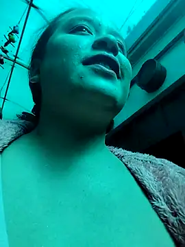 Snapshot of You-sexy-starr chatting on 03-01-26, 02:19 You-sexy-starr online show from 03-01-26, 02:19