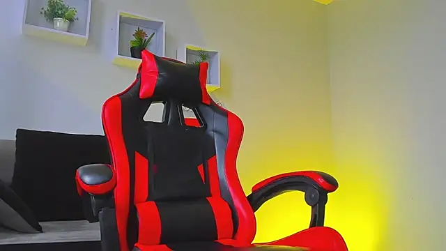 Snapshot of DIMITRI_MASTEER chatting on 10-05-25, 04:49 DIMITRI MASTEER online show from 10-05-25, 04:49