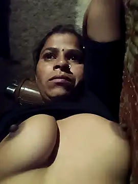 Suhani sharma1 online show from 09-22-25, 12:01