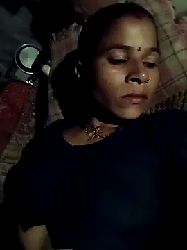 Suhani sharma1 online show from 10-04-25, 01:20