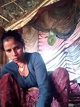 Suhani sharma1 online show from 10-05-25, 01:37