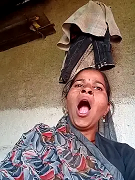 Suhani sharma1 online show from 10-08-25, 07:17