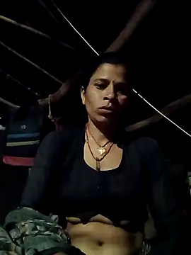 Suhani sharma1 online show from 10-09-25, 12:08