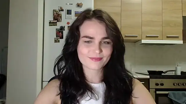 Silviaa a online show from 09-17-25, 07:26