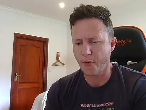 TroyDieselXXX online show from 11-24-25, 05:07