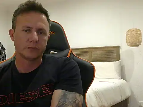 TroyDieselXXX online show from 01-08-26, 05:59