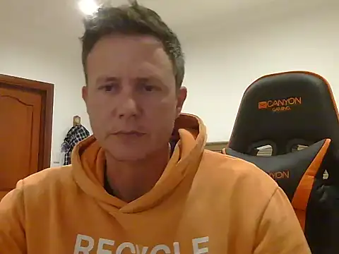 TroyDieselXXX online show from 05-04-26, 06:15