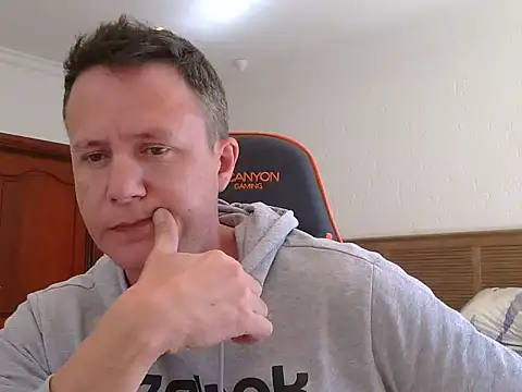 TroyDieselXXX online show from 05-10-26, 08:41