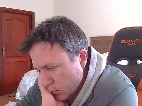 TroyDieselXXX online show from 06-20-26, 08:28