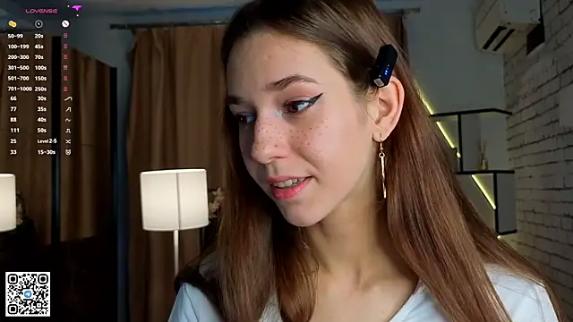 PetraHambelton online show from 09-14-25, 04:11