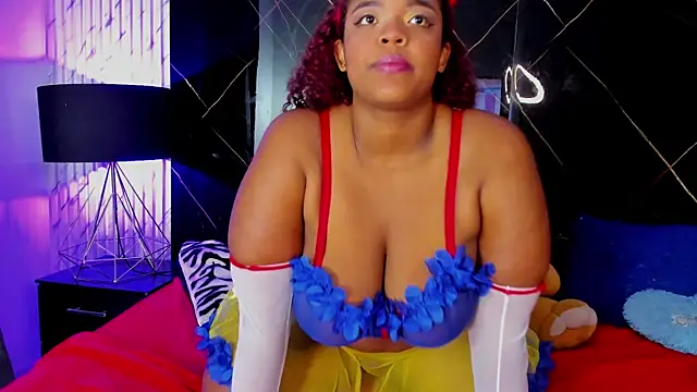 Alaia Gutierrez online show from 10-03-25, 10:07