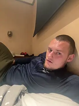 Snapshot of egor7777yd chatting on 09-22-25, 06:43 egor7777yd online show from 09-22-25, 06:43