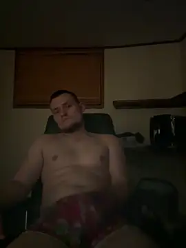 Snapshot of egor7777yd chatting on 11-06-25, 08:10 egor7777yd online show from 11-06-25, 08:10