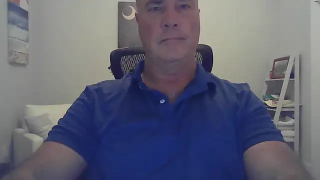 Snapshot of cyclone1212 chatting on 05-29-26, 09:29 cyclone1212 online show from 05-29-26, 09:29