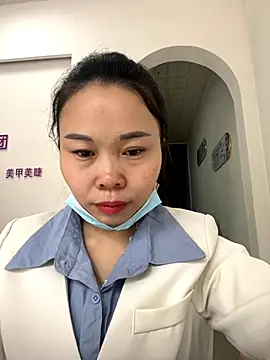 Snapshot of xlj4523 chatting on 10-27-25, 04:49 xlj4523 online show from 10-27-25, 04:49