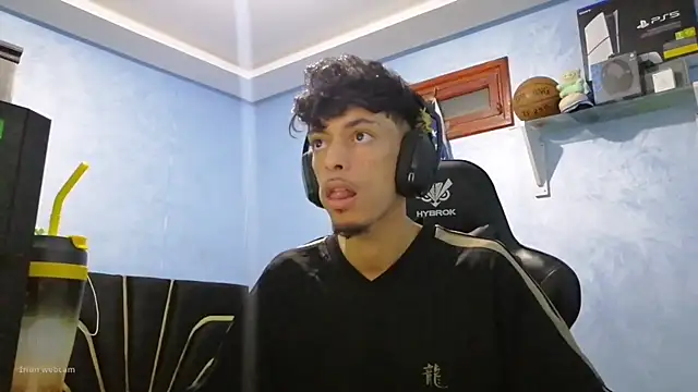 Dark DesireX online show from 10-22-25, 04:40