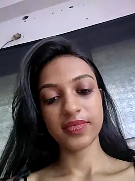 Your-Kitkat online show from 10-04-25, 08:01