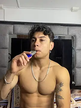 MR MUSCLE online show from 01-17-26, 11:48