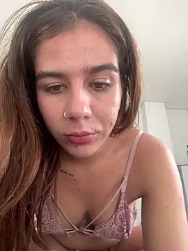 AllieYourGirl online show from 11-02-25, 04:31