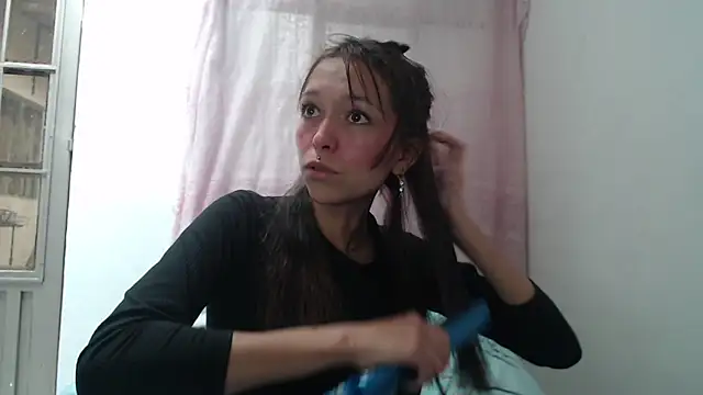 Zafira Mayeers online show from 09-25-25, 08:01