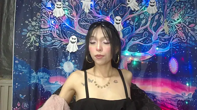 Zafira Mayeers online show from 11-07-25, 06:24