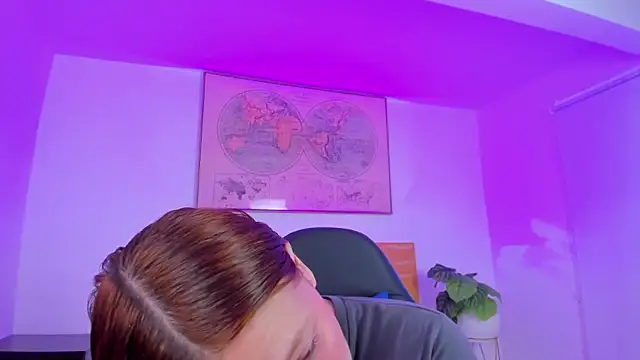 Snapshot of kitty_sweeety_ chatting on 03-31-26, 12:38 kitty sweeety online show from 03-31-26, 12:38