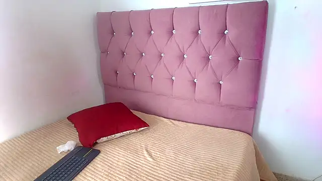 nicoo 2036 online show from 09-17-25, 01:02