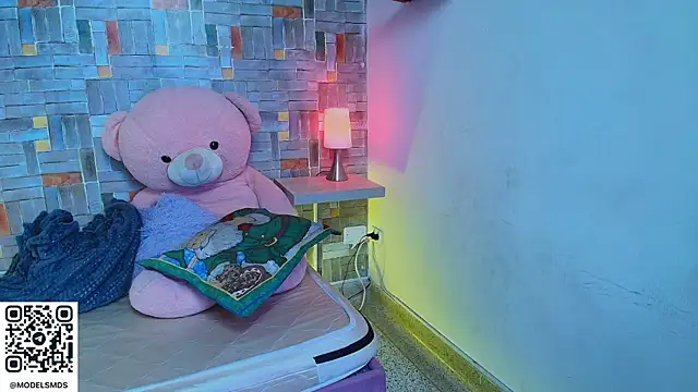 nicoo 2036 online show from 11-04-25, 01:43