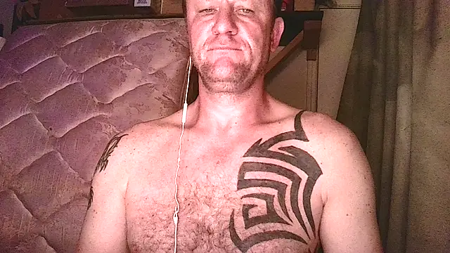 Snapshot of Yournaughty chatting on 03-15-26, 04:40 Yournaughty online show from 03-15-26, 04:40